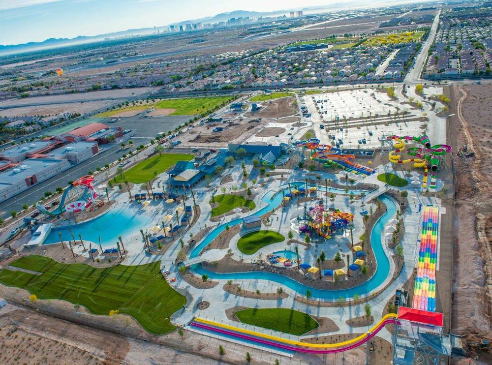 HD Tour] Full Tour Overview of Wet n Wild Las Vegas - Newest Water